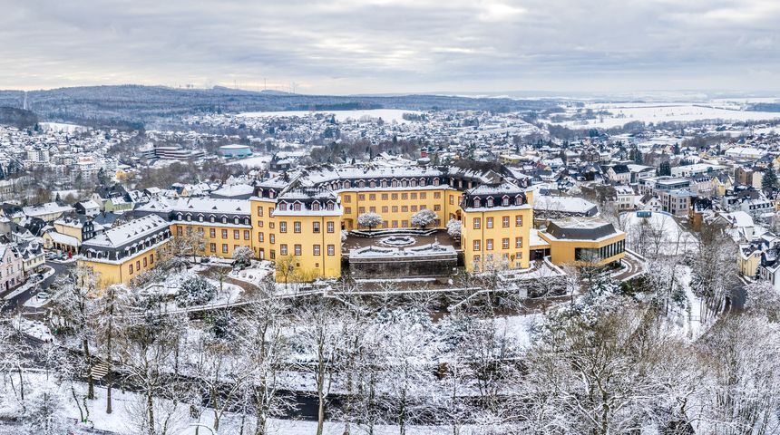 Luftbild Hachenburg im Winter